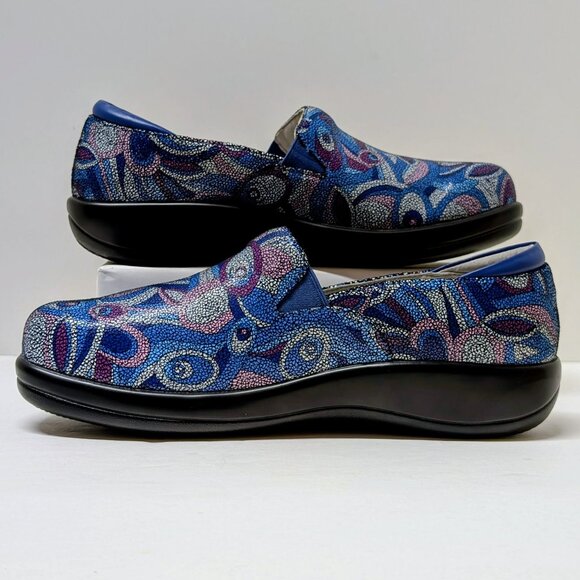 Alegria by PG Lite Mosaic Print Clogs in Blue & Pink - KEL-596 - Picture 7 of 14